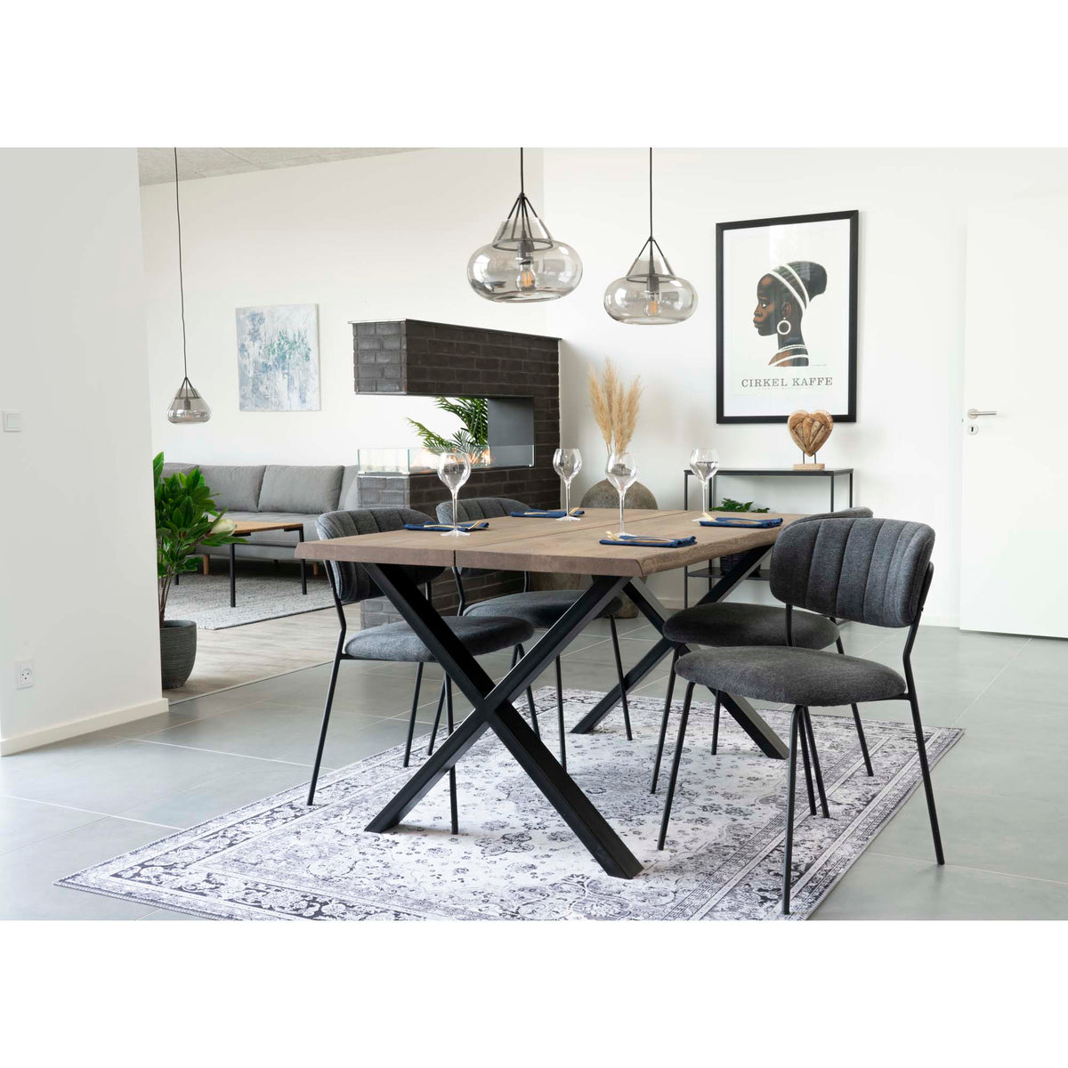 
Tavolo da pranzo in legno massello allungabile «Toulons» 140-240 x 95 cm - Rovere Marrone scuro / Senza prolunghe