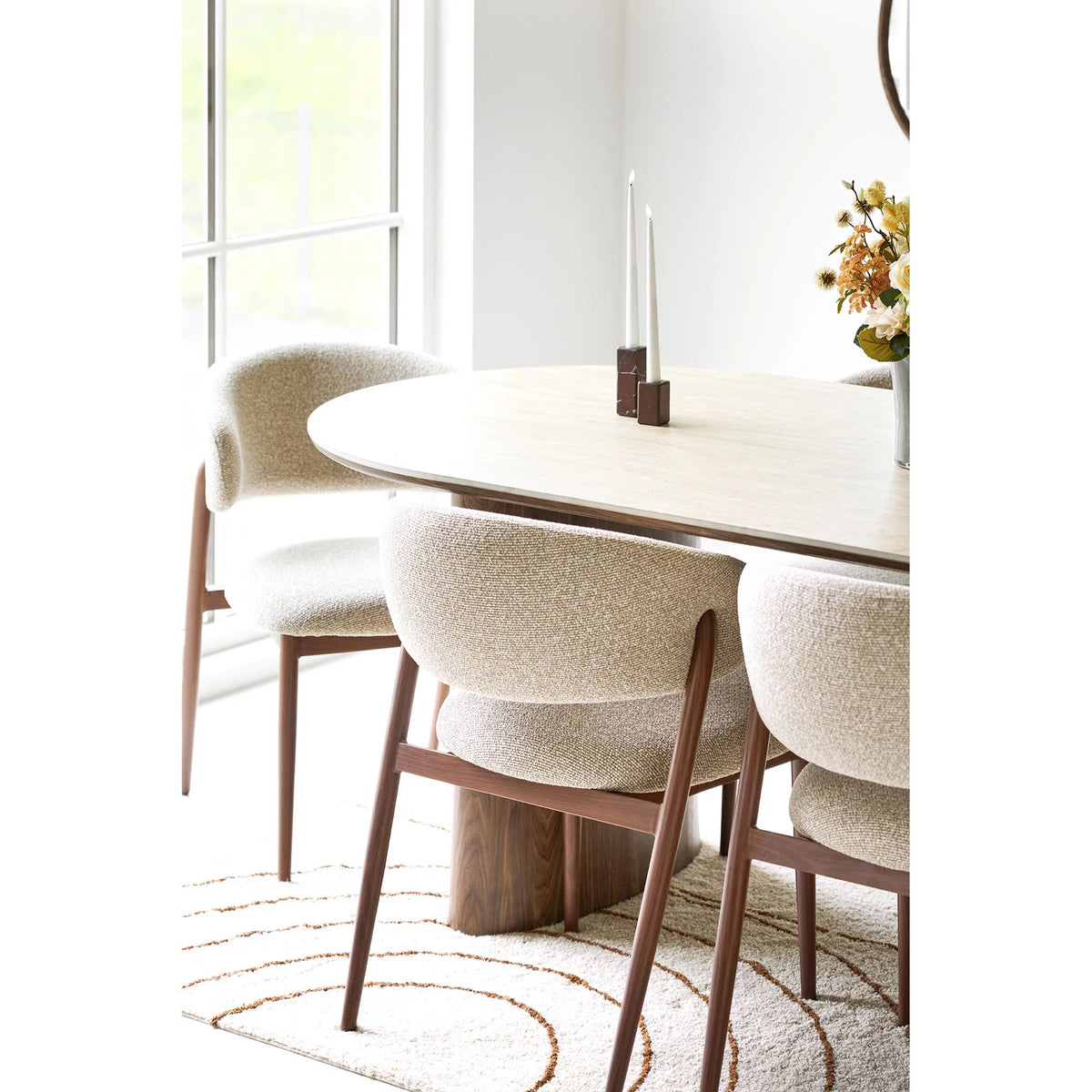 
Oval designer dining table “Bowen”