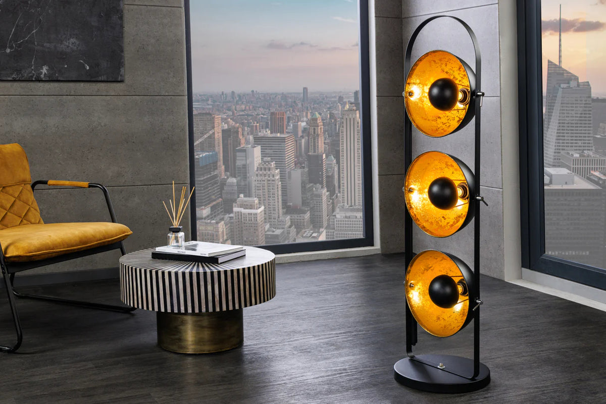 
Lampada da terra di design flessibile «Studio 3»