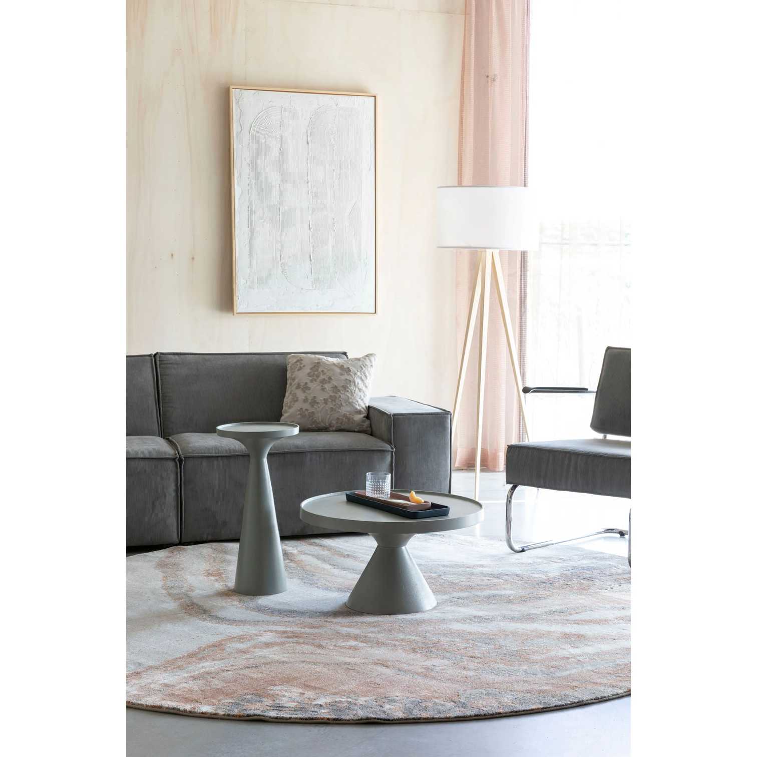 
Design Beistelltisch „Floss“ - Grau