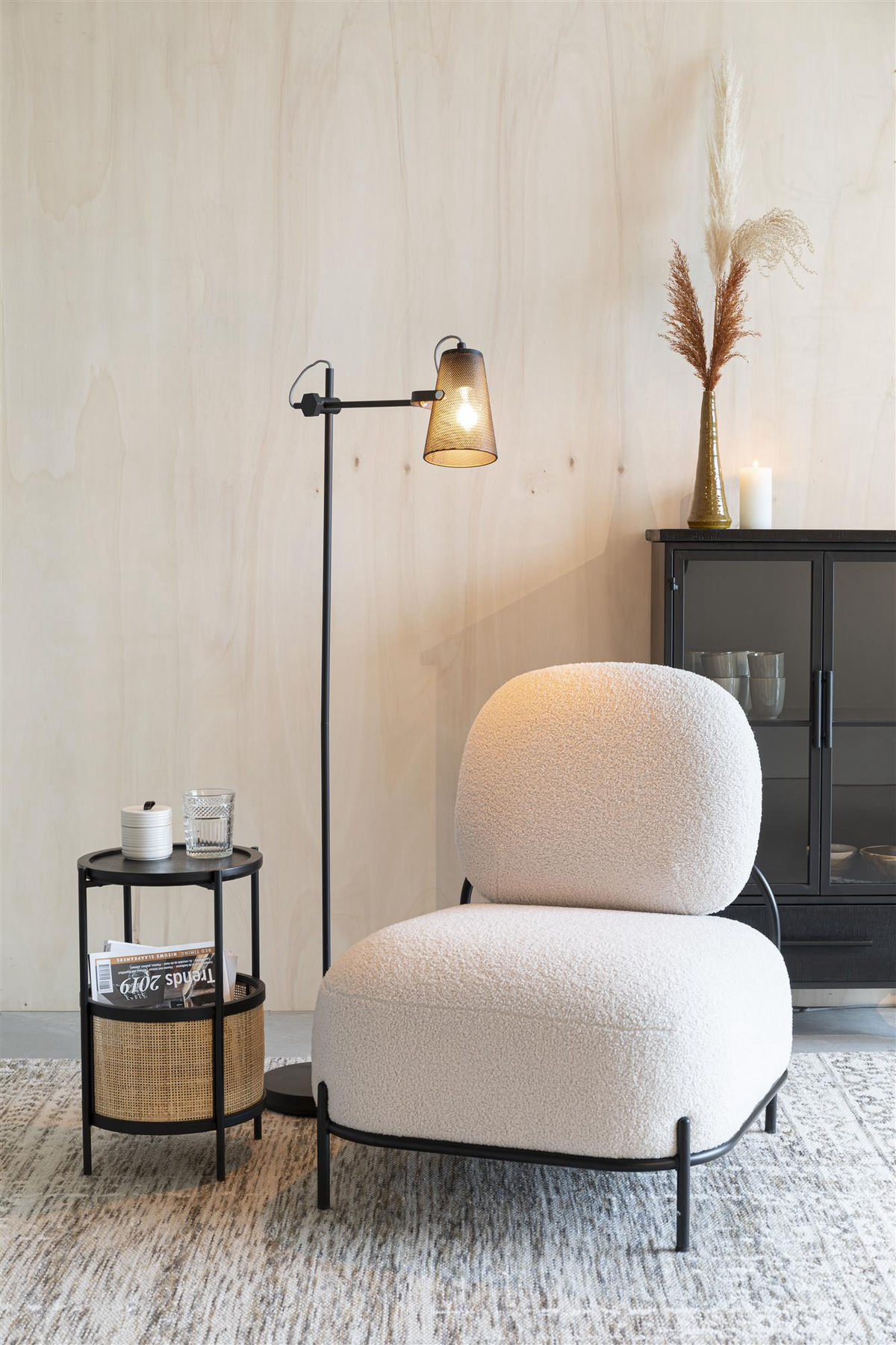 
Round Designer Side Table "Makoto" - Black / Natural