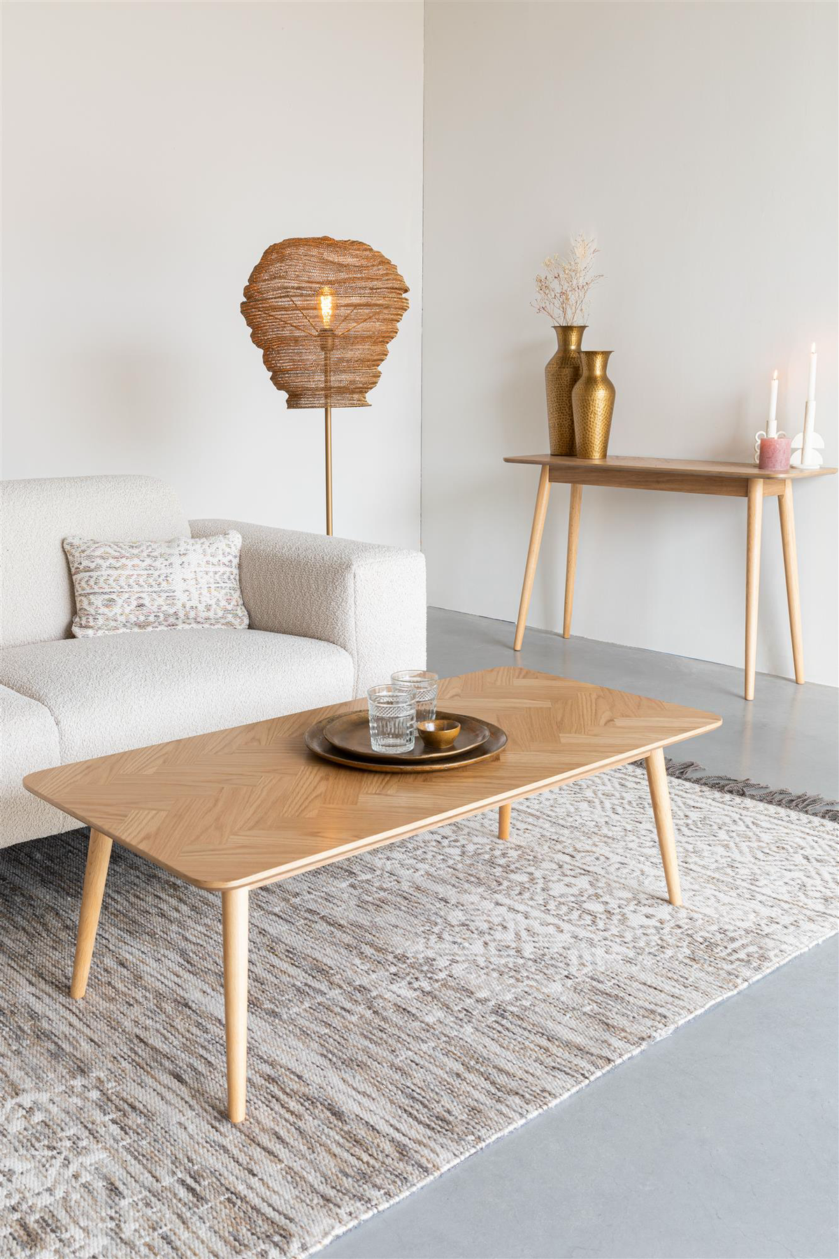 
Rechteckiger Couchtisch „Fabio“ aus Eichenholz, 120 x 60 cm - Natural