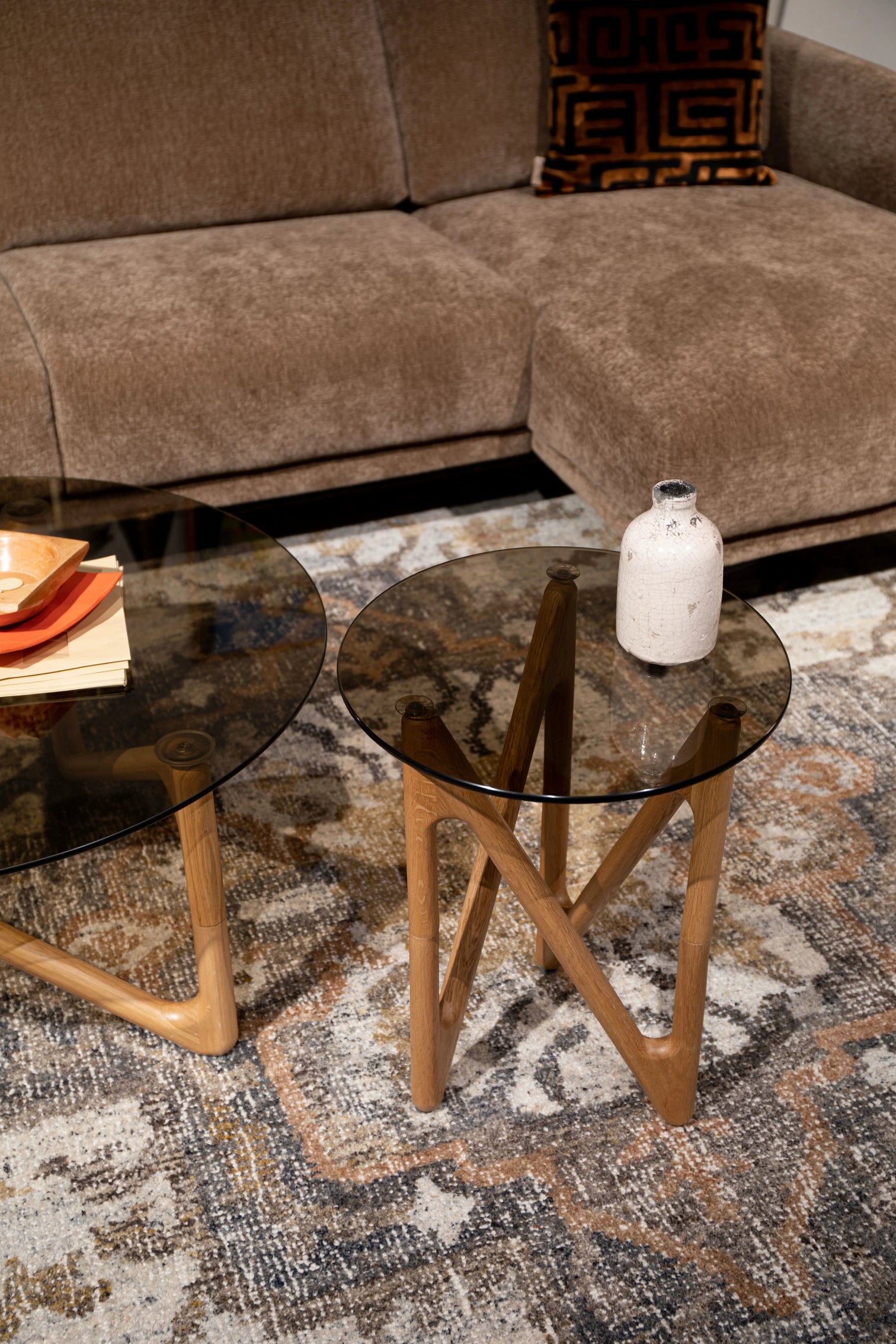 
Designer Side Table "Naia" - Natural