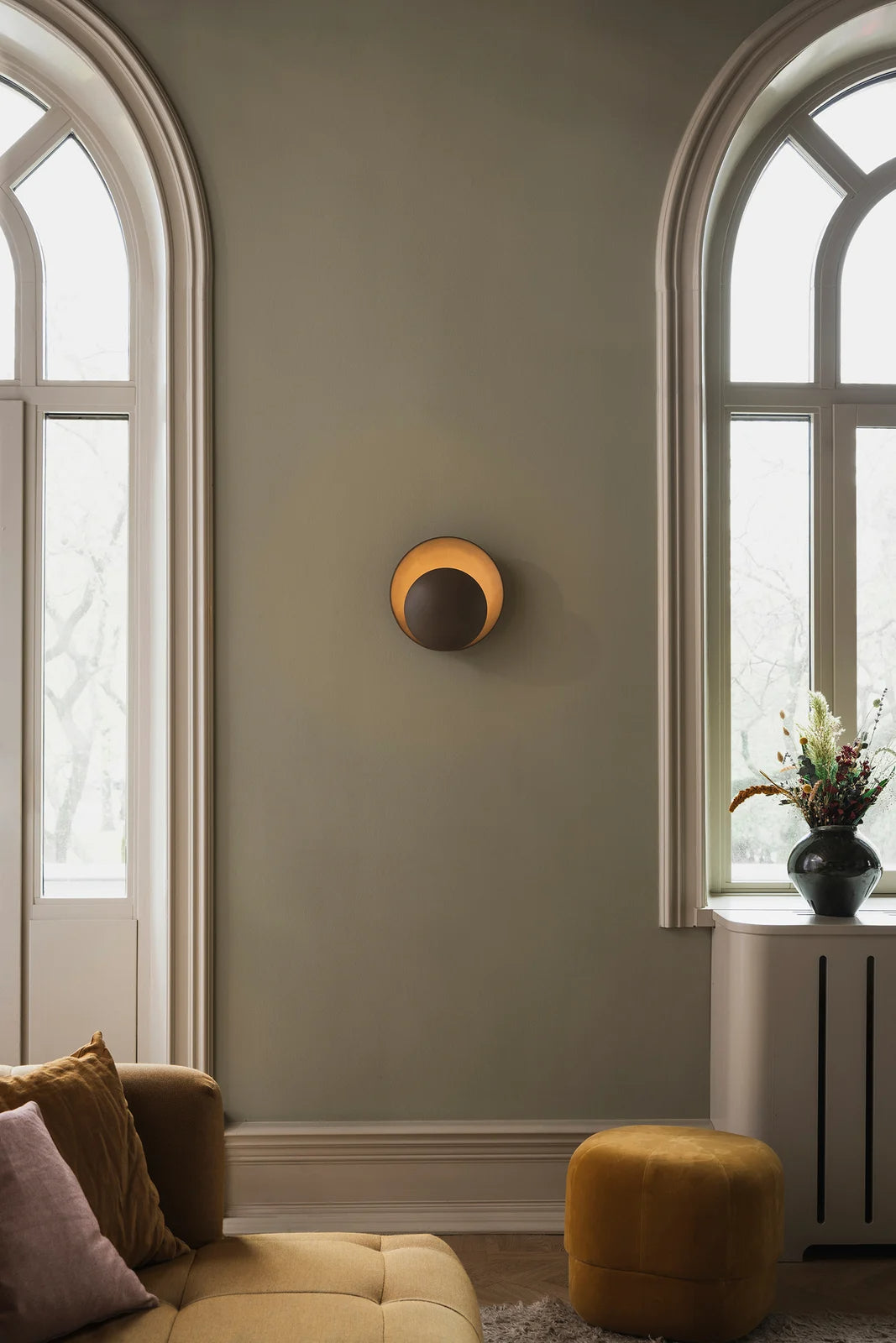 
Design Wandlampe „Orbit“ Ø 30 cm - Mocha