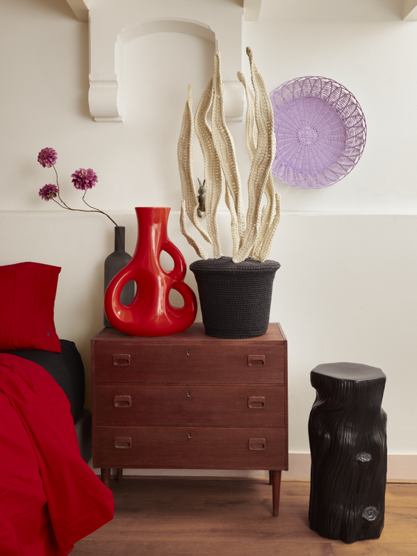 
Large "Three Ears" Design Vase - Red