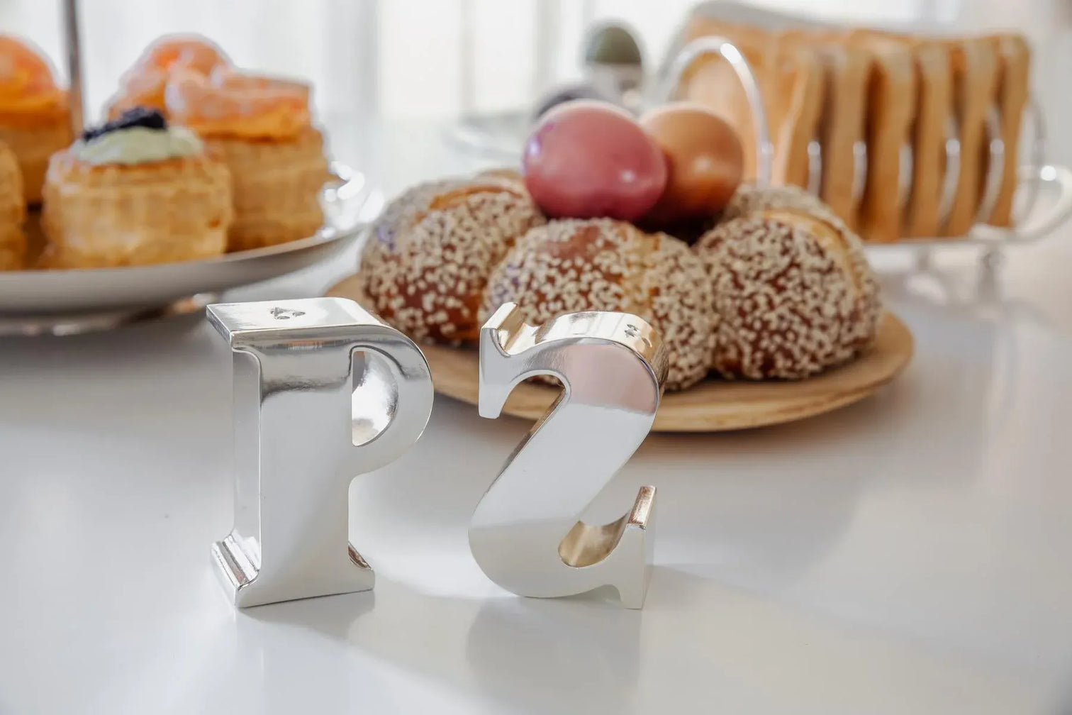 
Ensemble de salière et poivrière design "Favre", plaqué argent