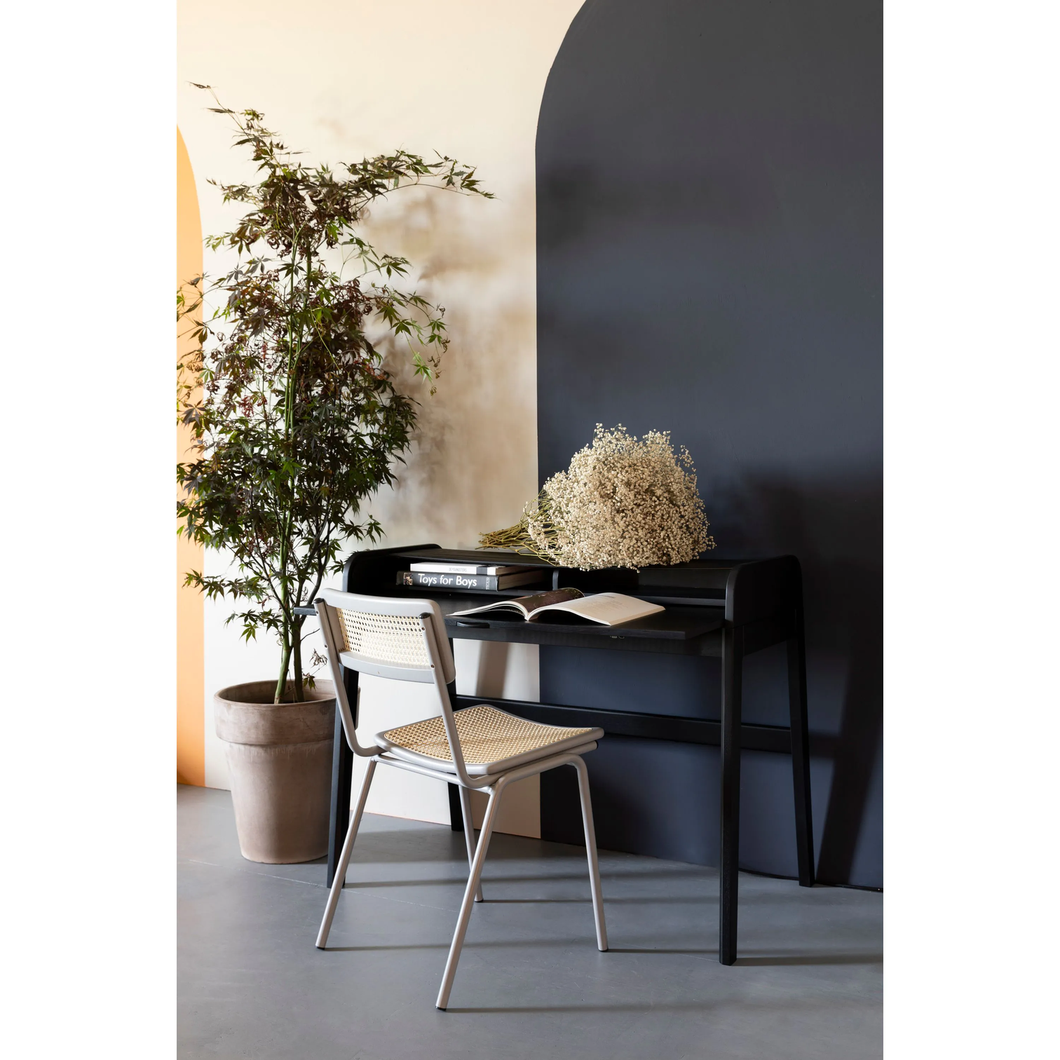 
"Barbier" designer desk - Black