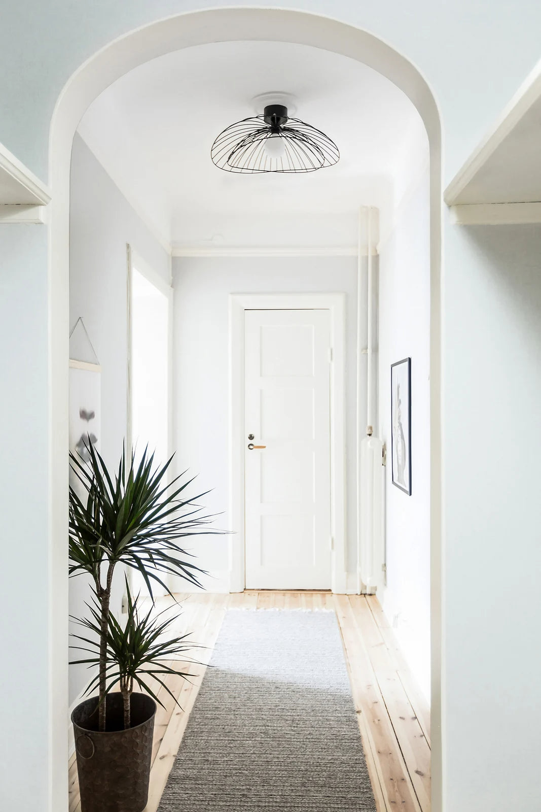 
Flexible Design Wand- und Deckenlampe „Ray“ Ø 60 cm - Schwarz