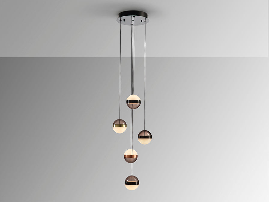 
Suspension LED design « Orbes » à 5 lampes