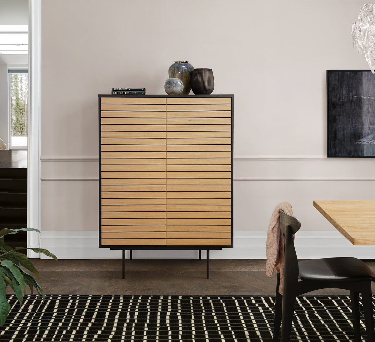 
Design Highboard „Stripe“
