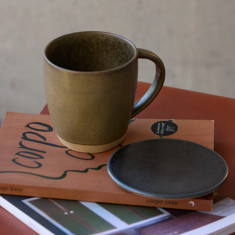
Handmade Bread and Appetizer Plate "Arenito" - Charcoal Grey