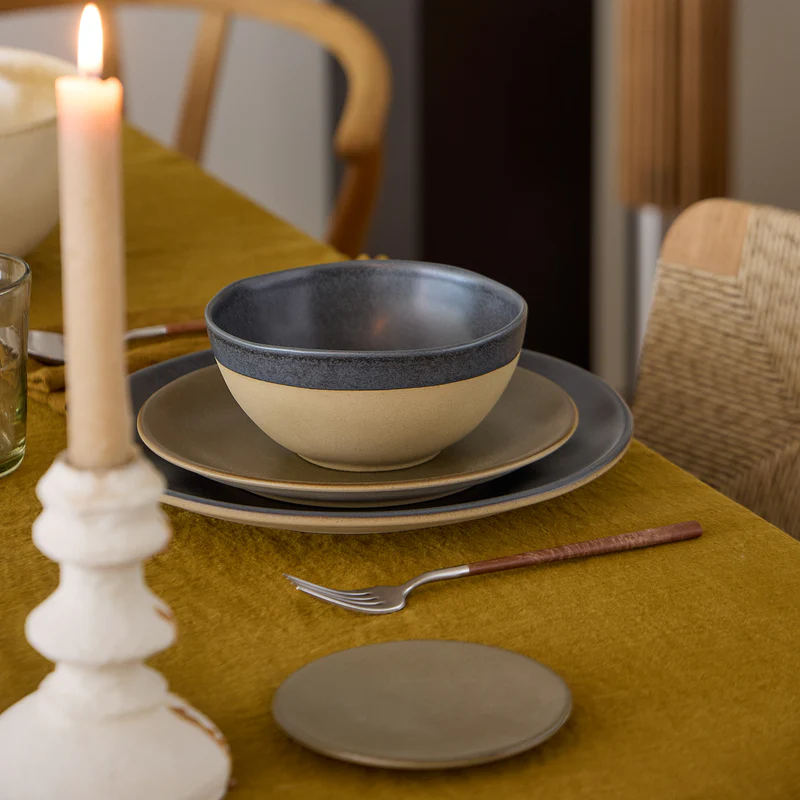 
Handmade Bread and Appetizer Plate "Arenito" - Olive green