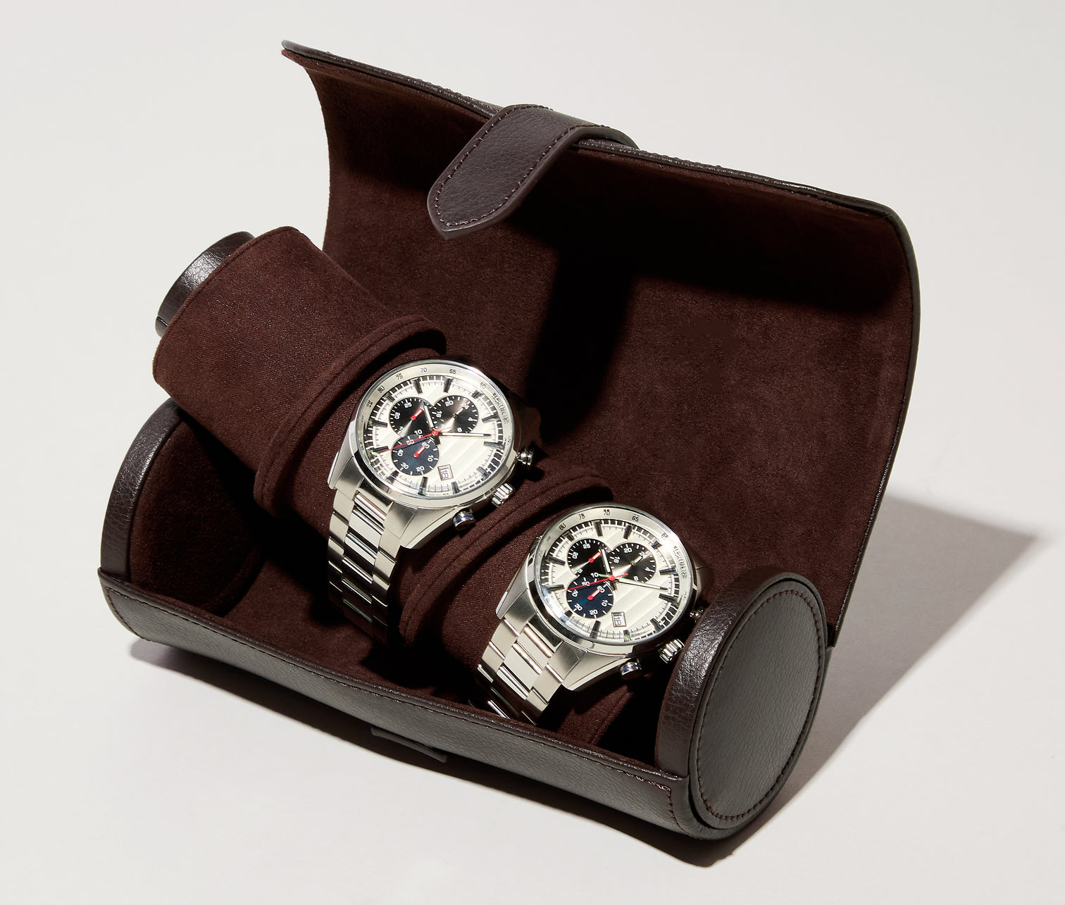 
Sophisticated Genuine Leather Watch Roll "Blake" with Additional Jewelry Capsule - Brown