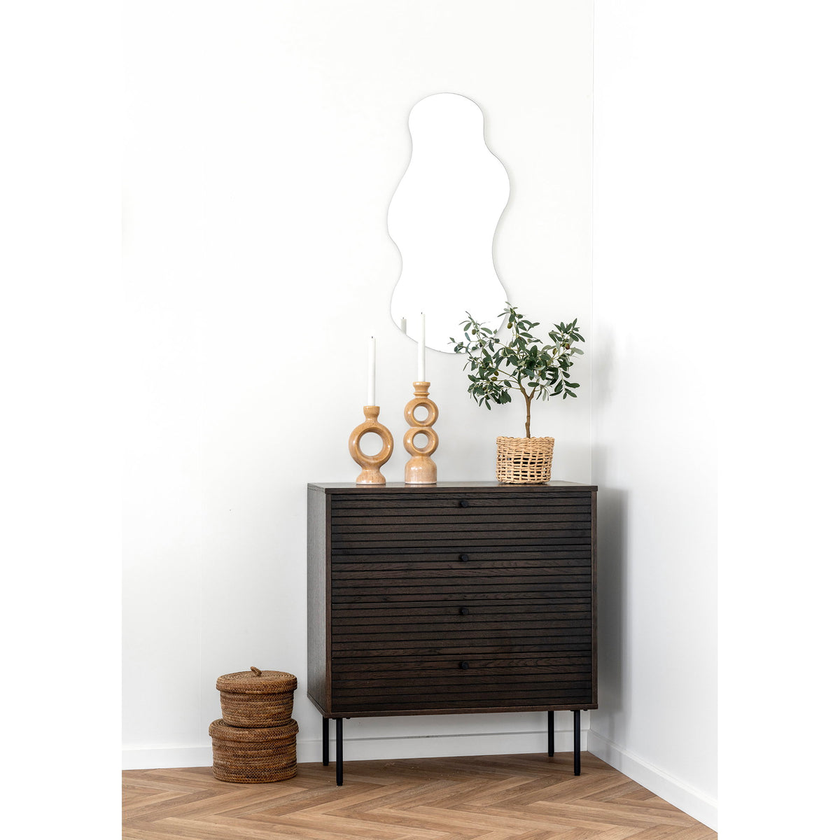 
Commode design « Nokia » - Chêne brun foncé
