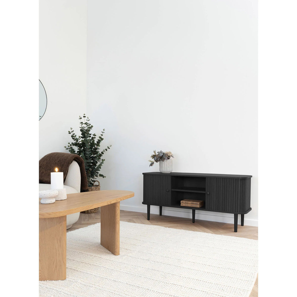
Mobile basso di design «Niclas» a 2 ante - Nero