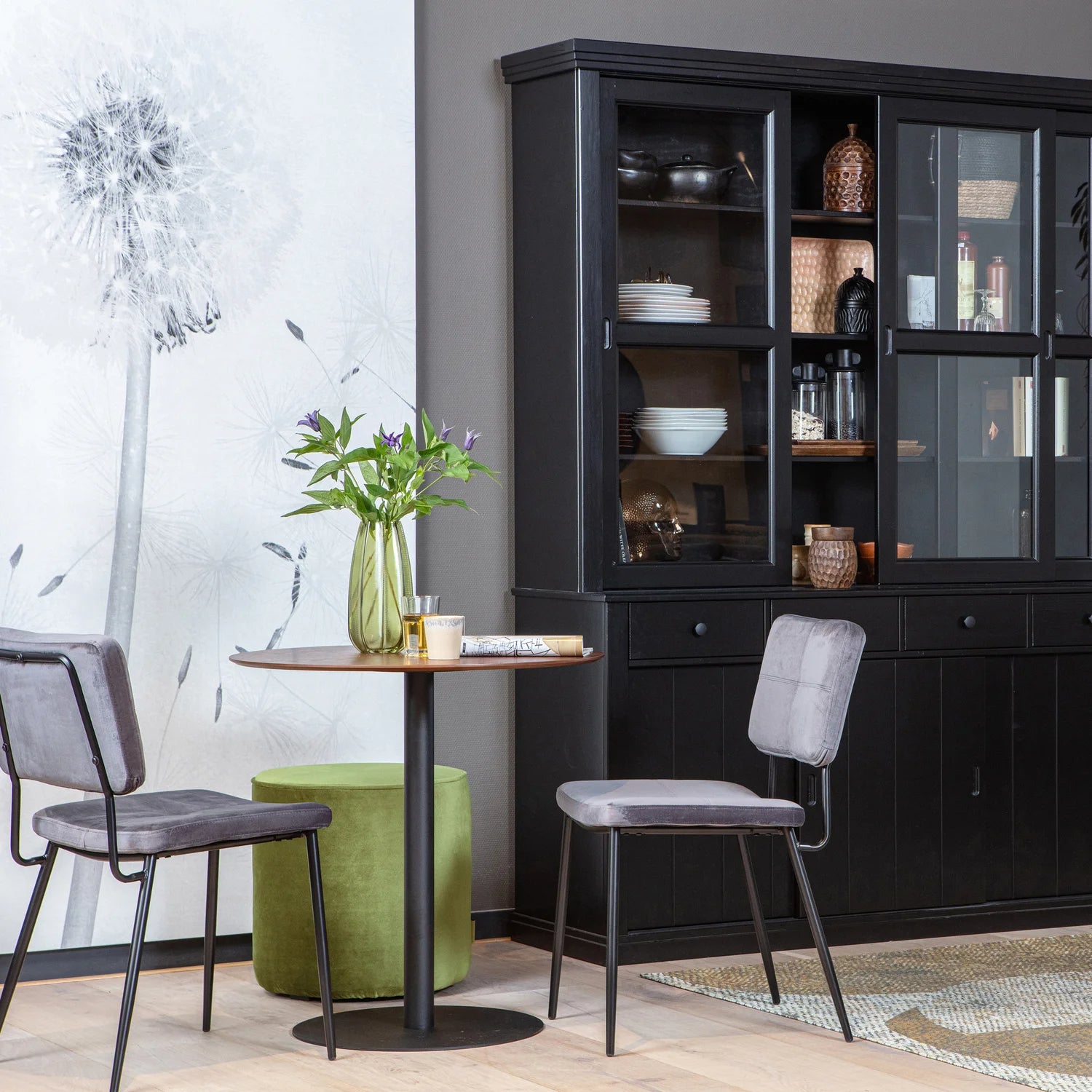 
Large, solid buffet cabinet "Lagos" - Black
