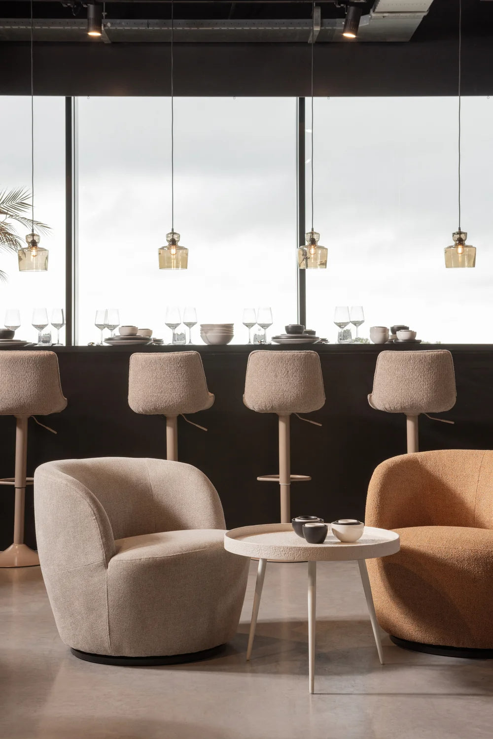 
Swivel Design Armchair "Serro" - Melange Curry