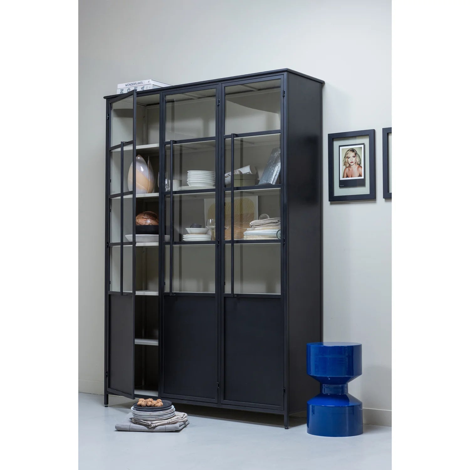 
Large "Exhibito" 3-Door Design Display Cabinet - Black