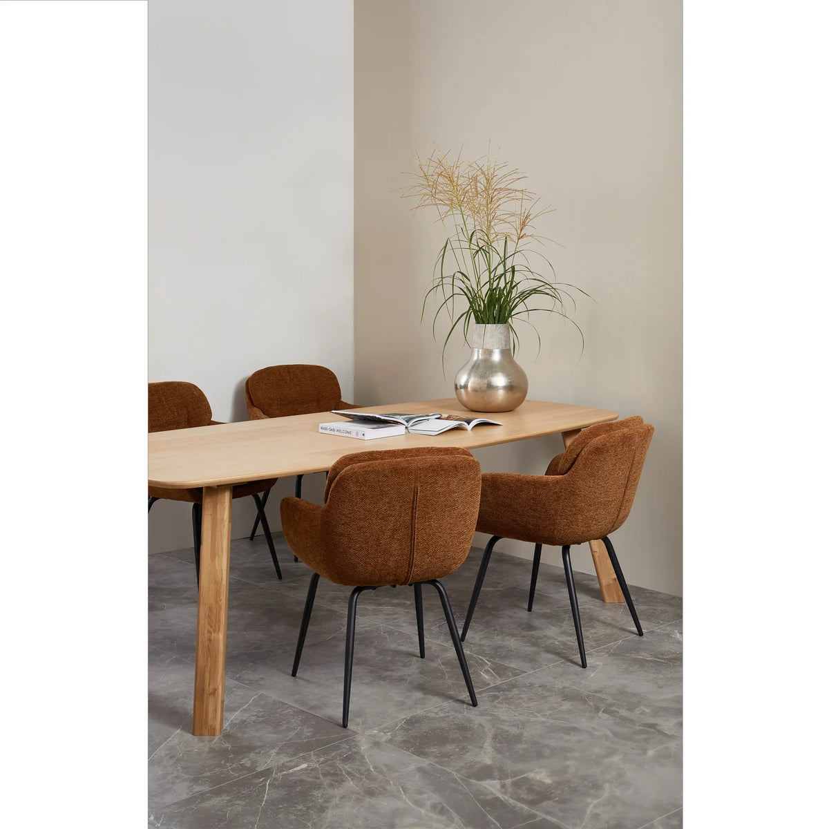 
Sedia di design con braccioli «Runo» - Chenille al caramello