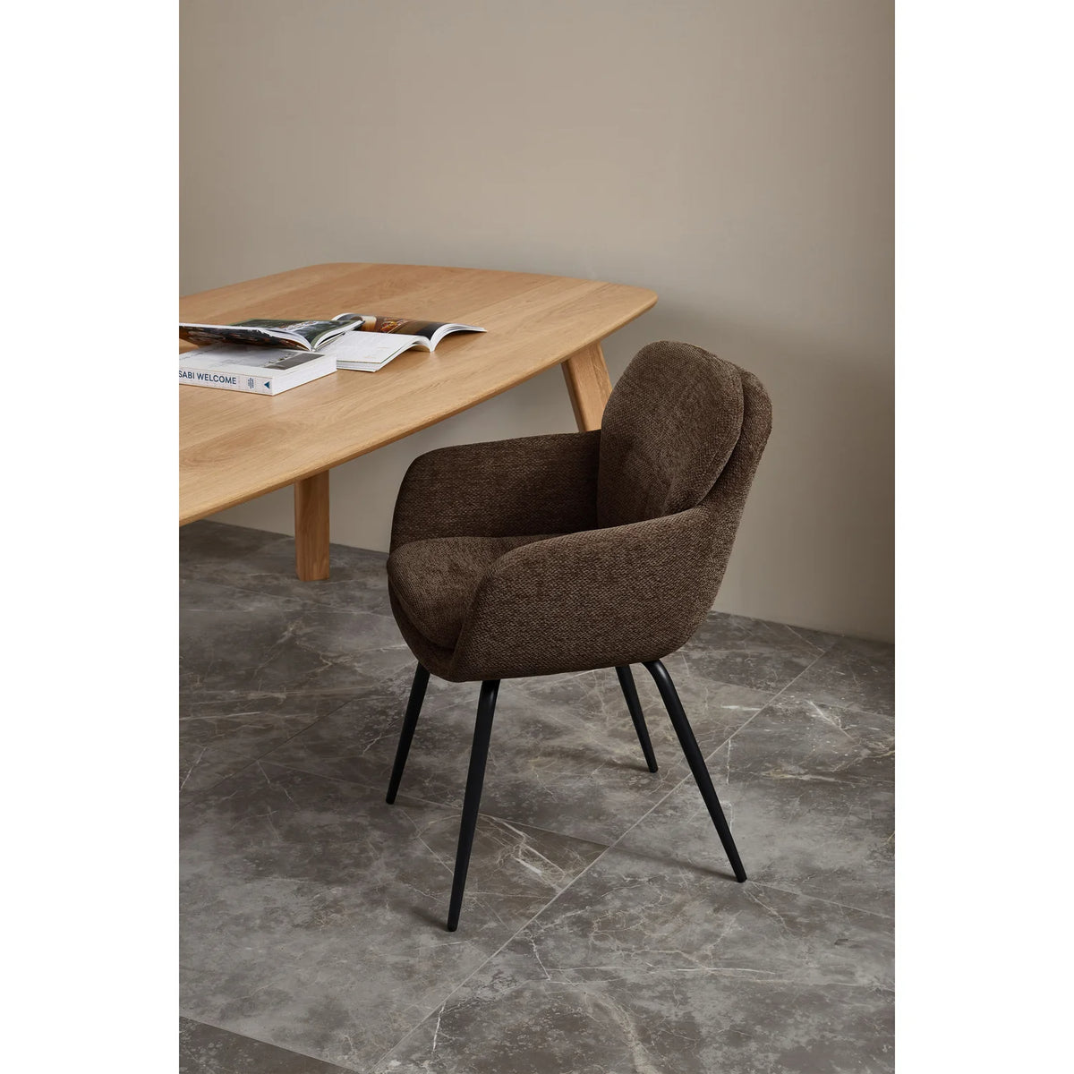 
Sedia di design con braccioli «Runo» - Chenille Marrone