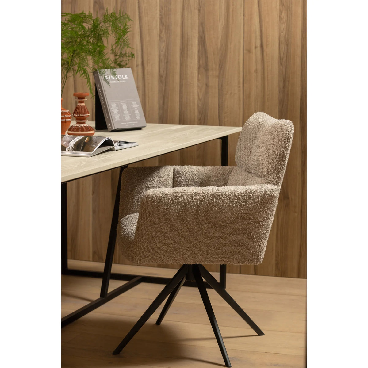 
Sedia di design girevole «Vinnie» con braccioli