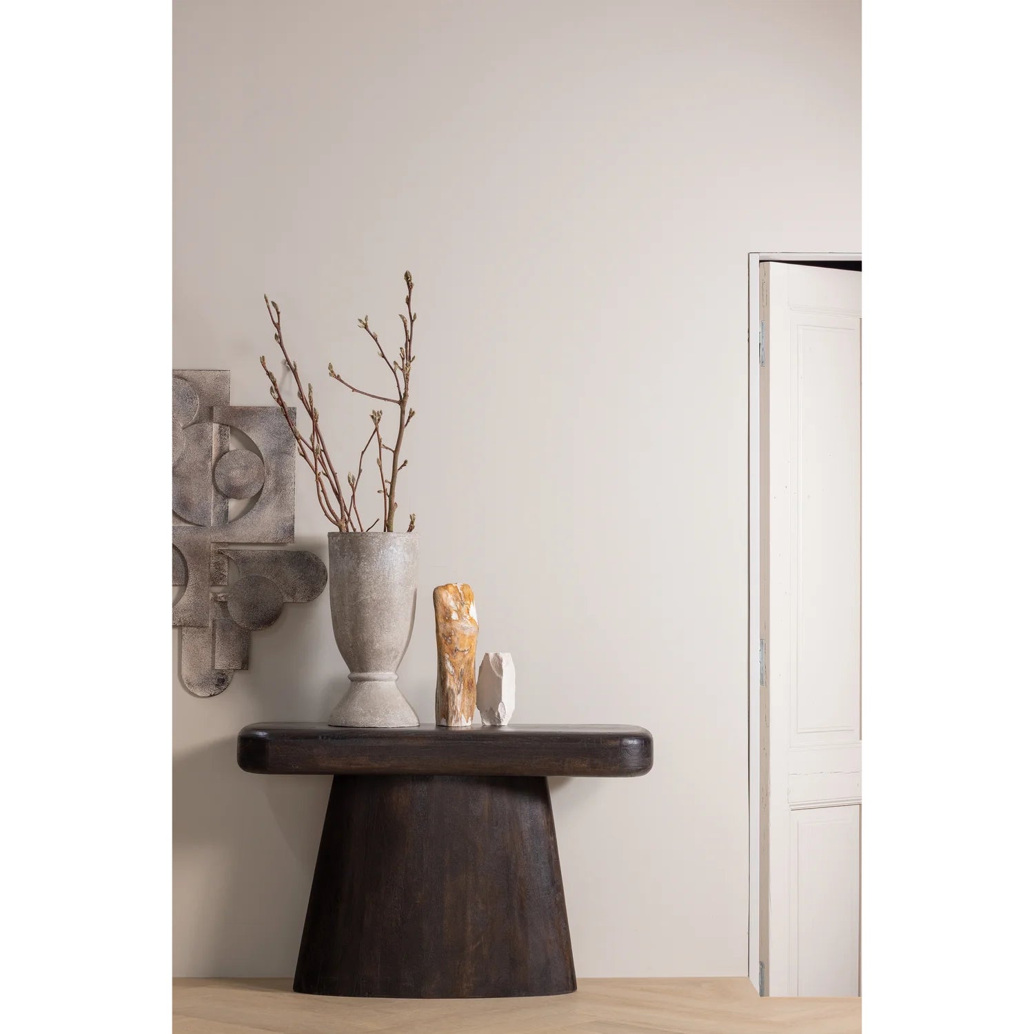 
Solid Design Console Table "Amco"