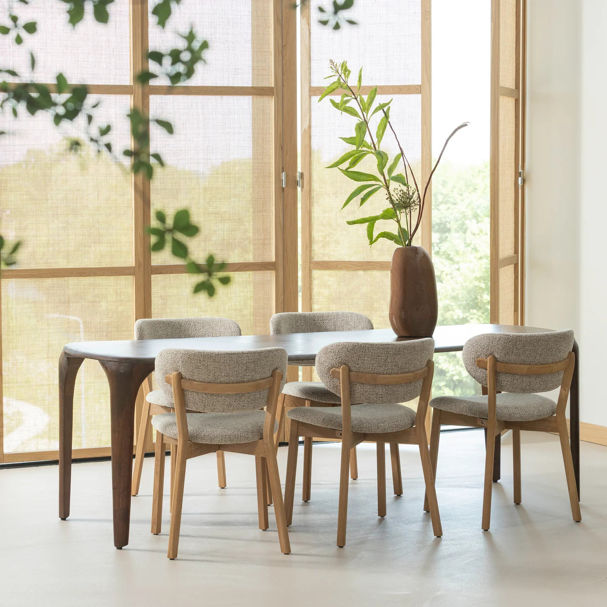 
Tavolo da pranzo di design in legno massiccio «Fiore», varie dimensioni - 230 x 95 cm