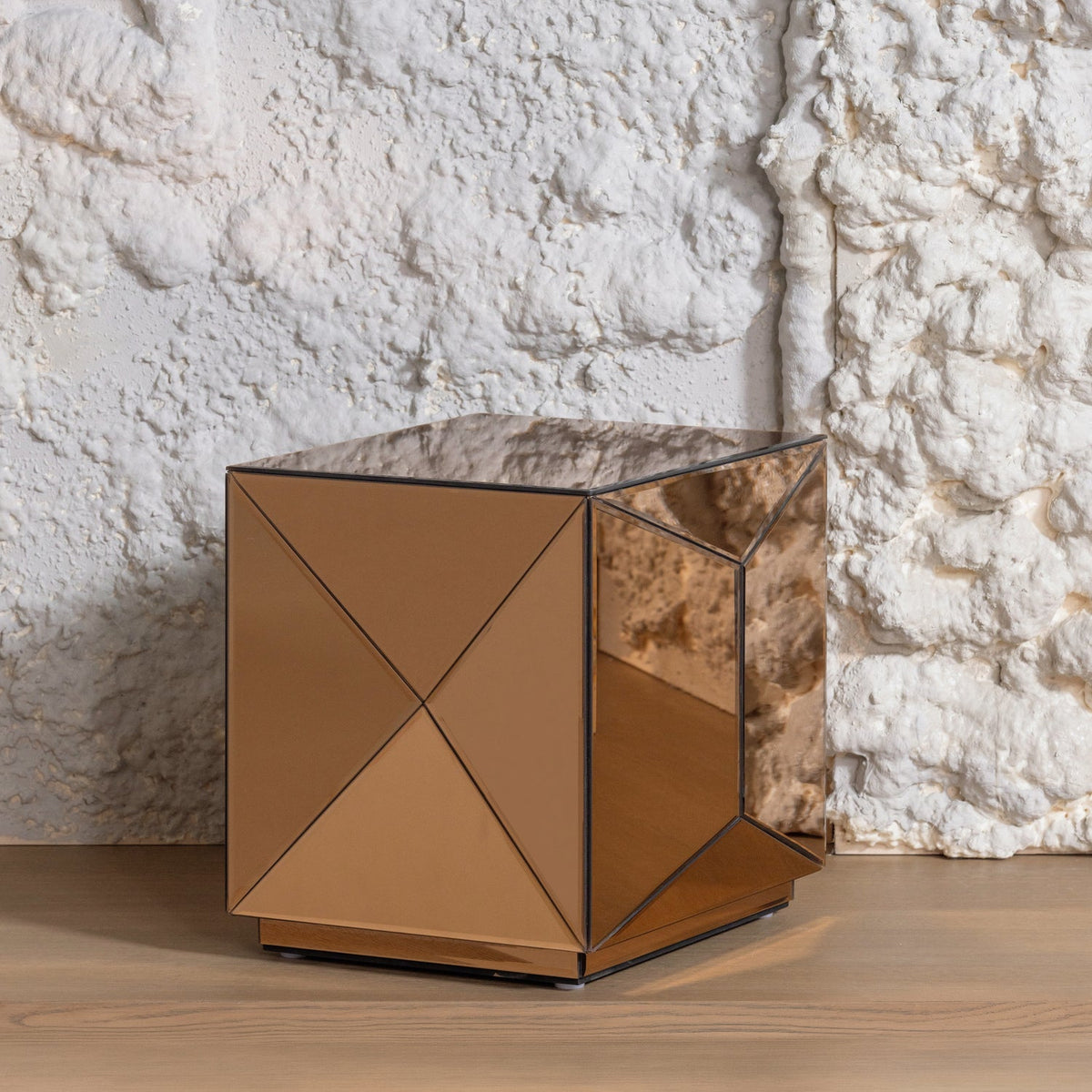 
Designer Side Table "Glintz"