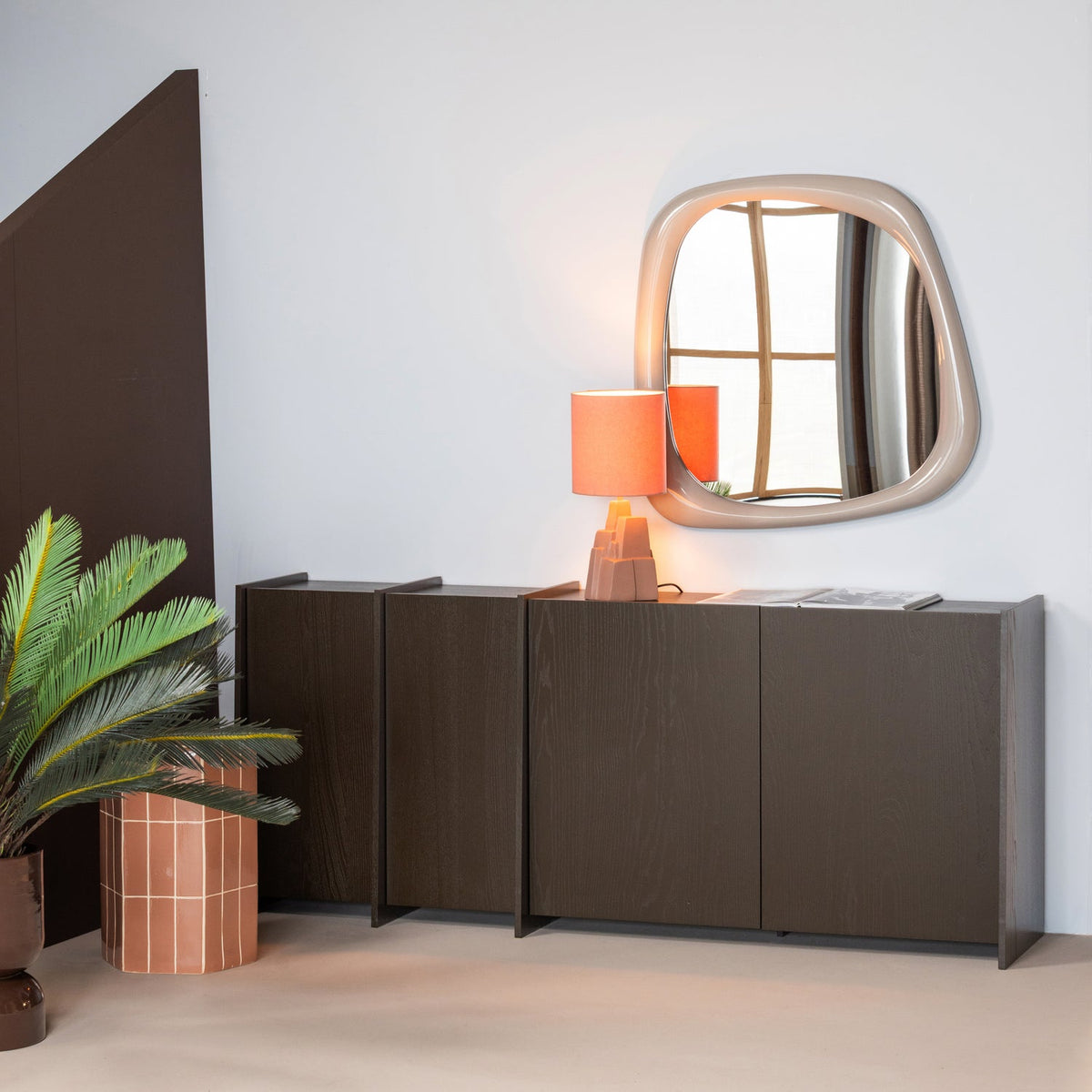 
Design Sideboard „Brocky“, 4-türig - Mittelbraun