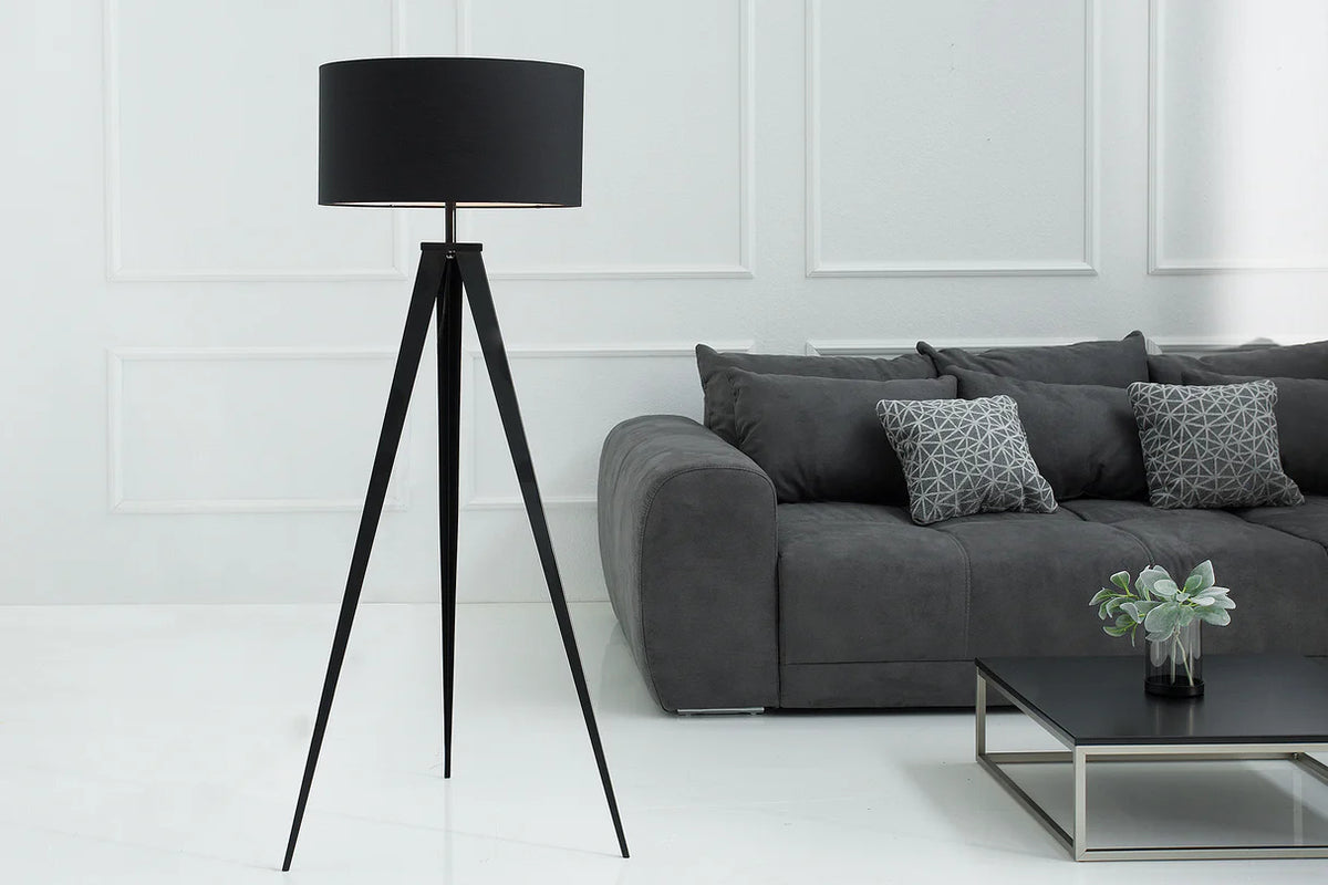 
Lampada da terra di design «Tripod»