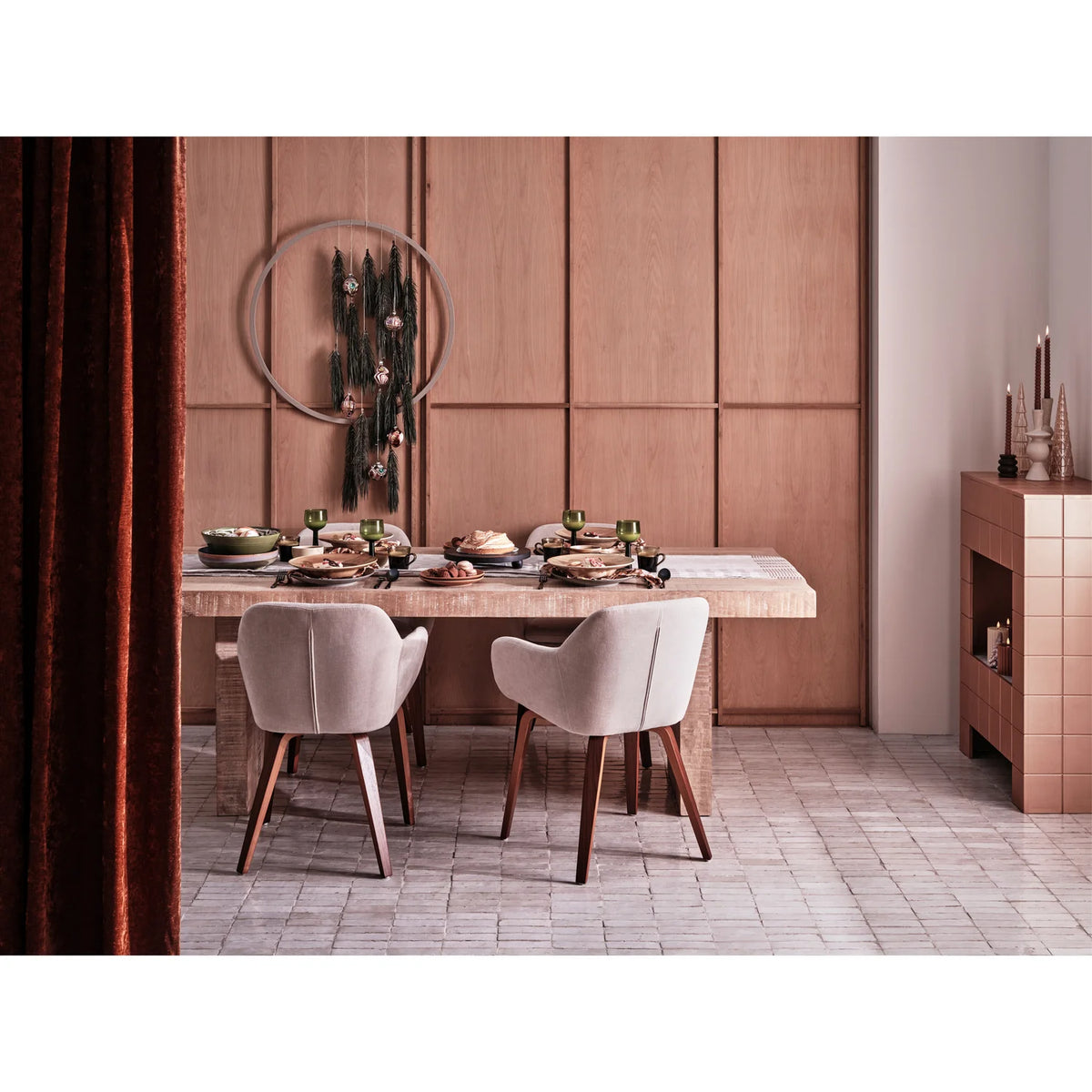 
Sedia di design con braccioli «Based»