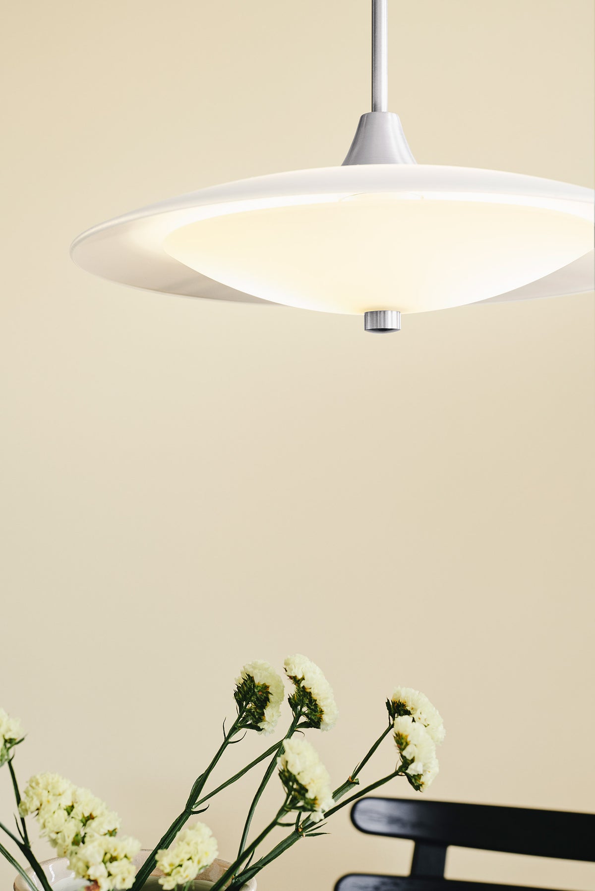 
Lampada a sospensione di design "Baroni" - Opale. Argento / ø 40cm