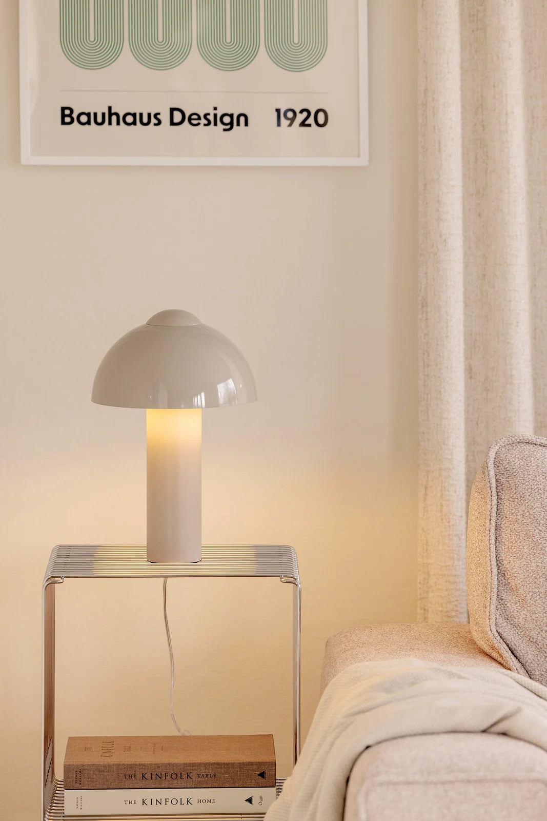 
Lampada da tavolo di design «Buddy» – color sabbia