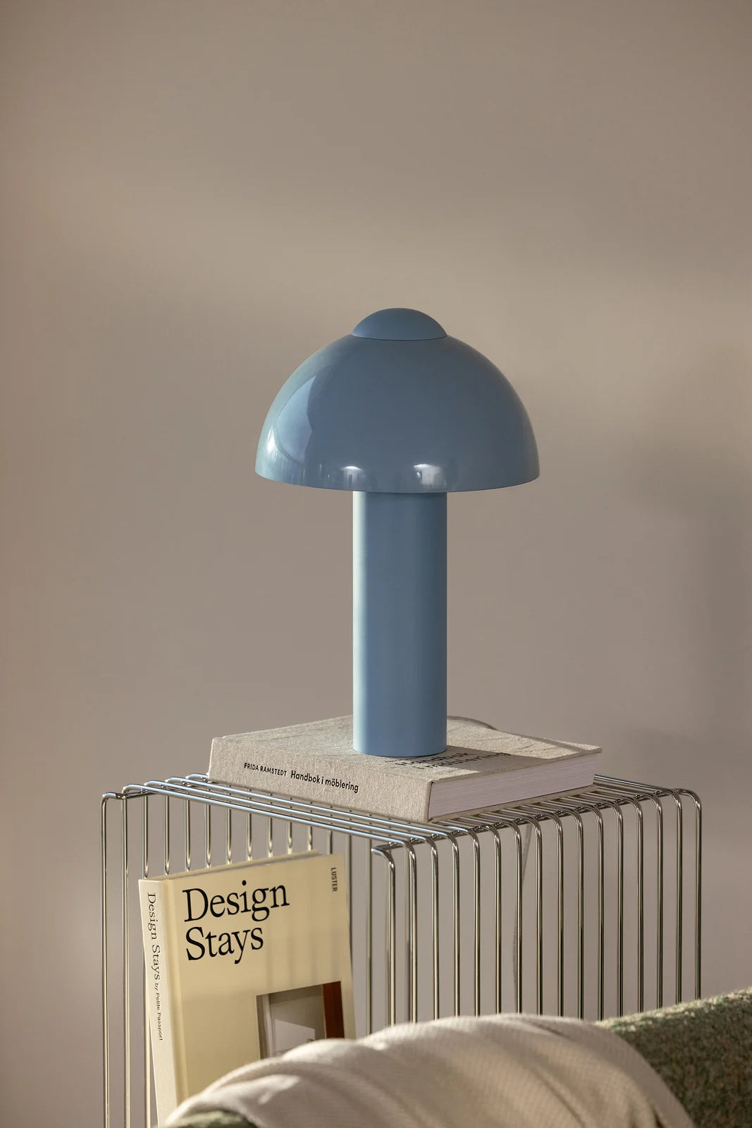 
Lampada da tavolo di design «Buddy» – azzurra - Azzurro chiaro
