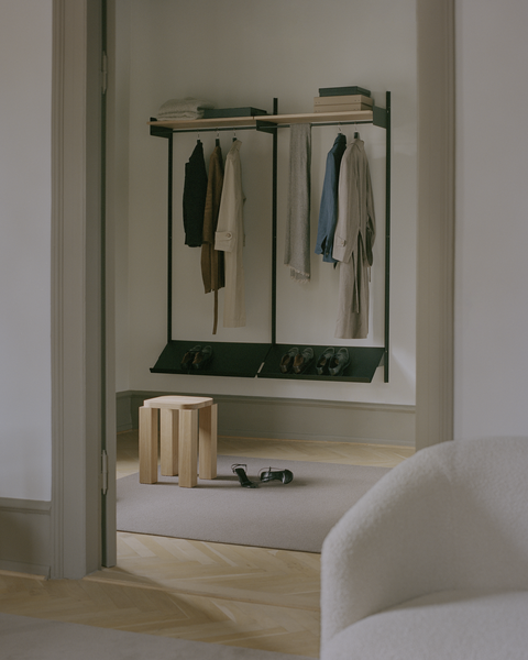 
Modular Design Wall-Mounted Coat Rack "New Works Wardrobe II" - Oak / Black
