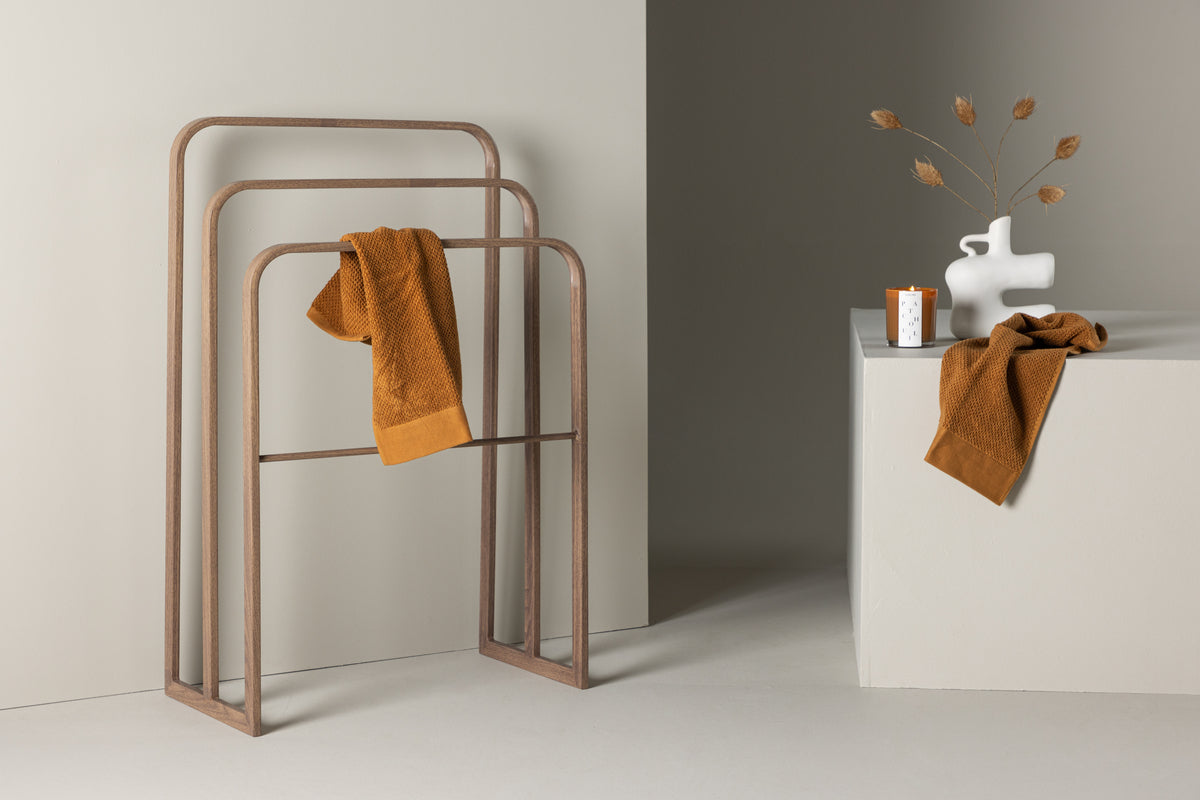 
Designer Towel Holder "Drammen" - Mocha