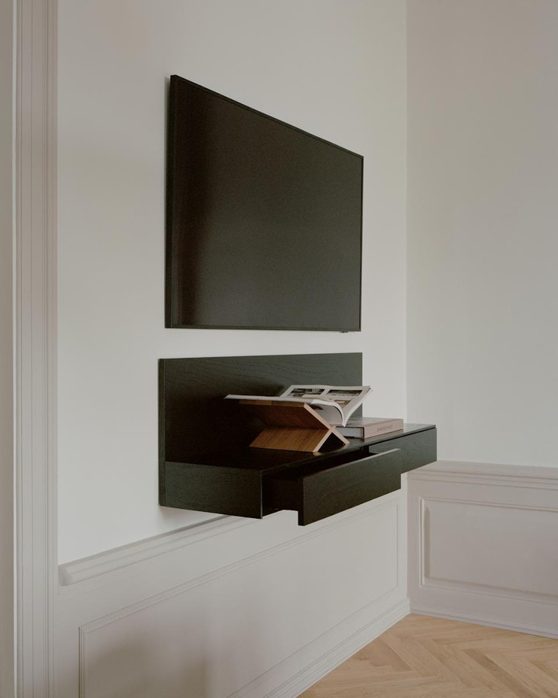 
Solid Design Wall Desk & Console "Tana" - Stained oak