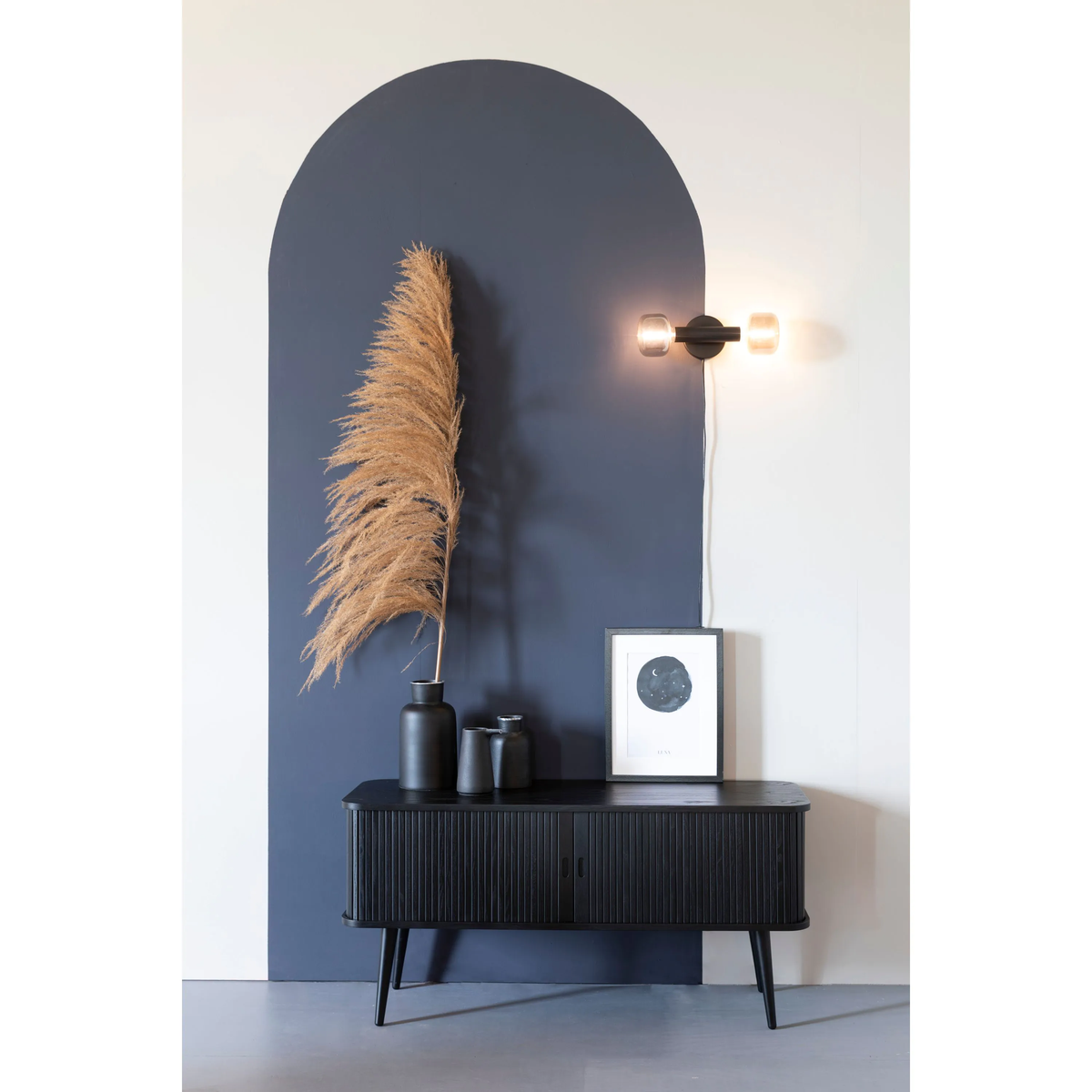 
Madia bassa di design «Barbier» - Nero