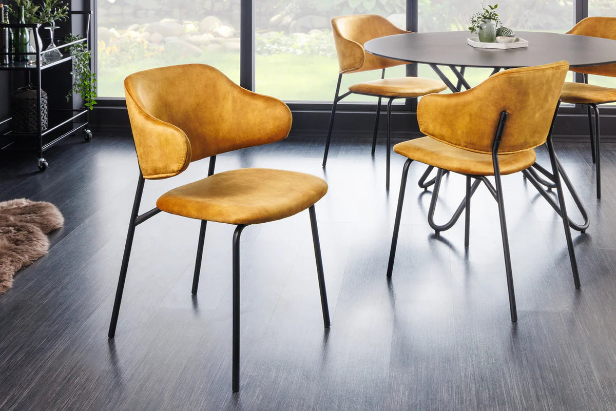 
Design Esszimmerstuhl „Tracy“ - Samt Senfgelb
