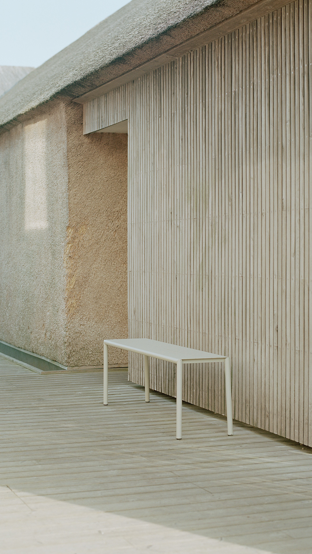 
Banc de jardin design « May » - Gris clair