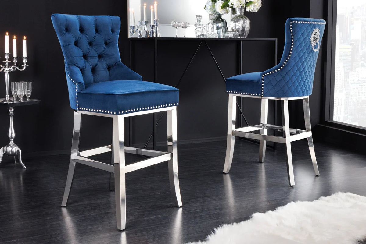 
Design Barstuhl „Castle Deluxe“ mit Löwenkopf - Königsblau