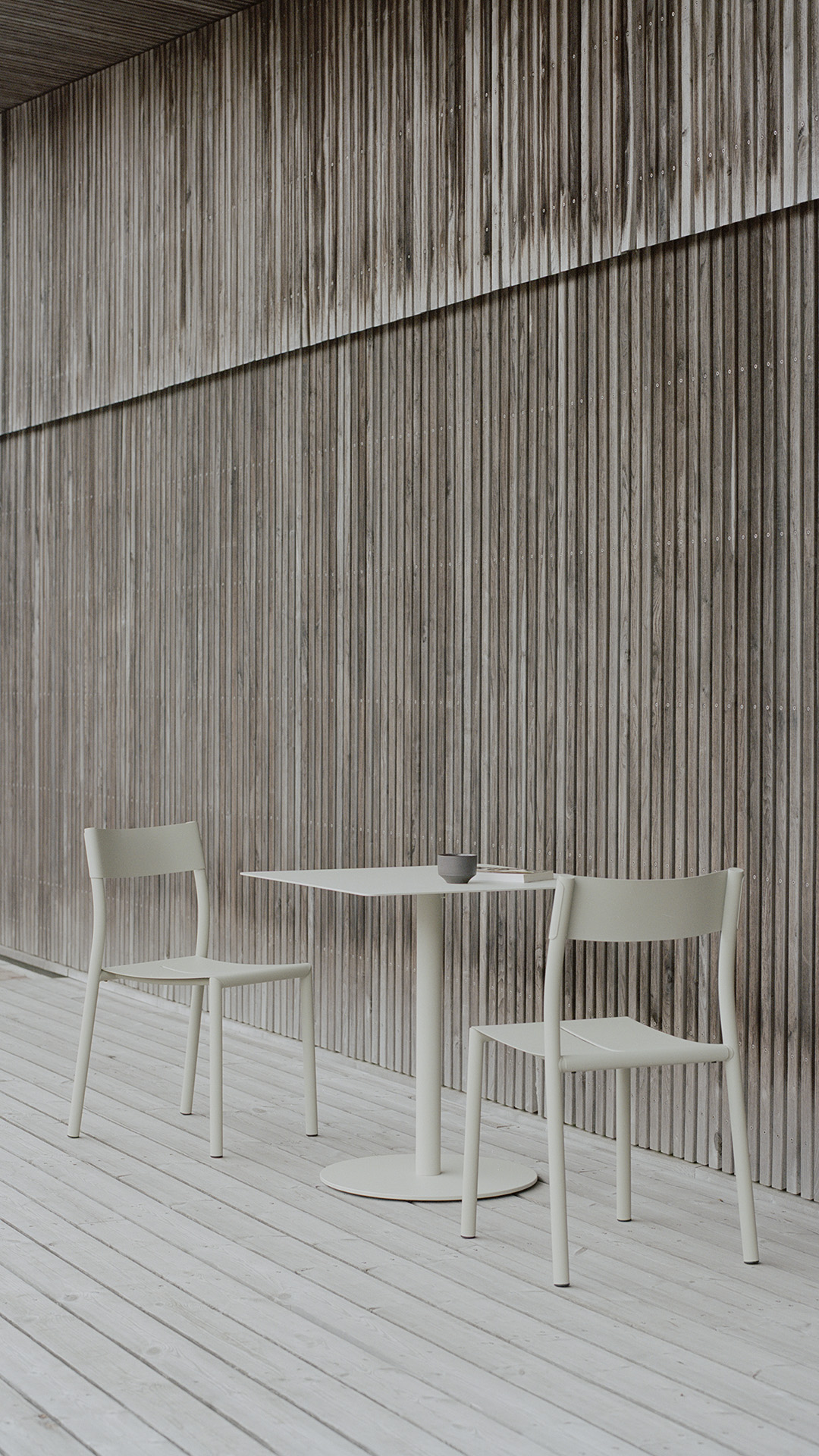 
Table de jardin design « May », différentes tailles - Gris clair / 70 x 70 cm