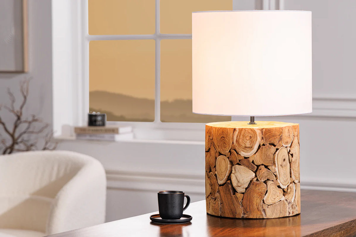 
Lampada da tavolo «Pure Nature» realizzata a mano in legno di acacia riciclato