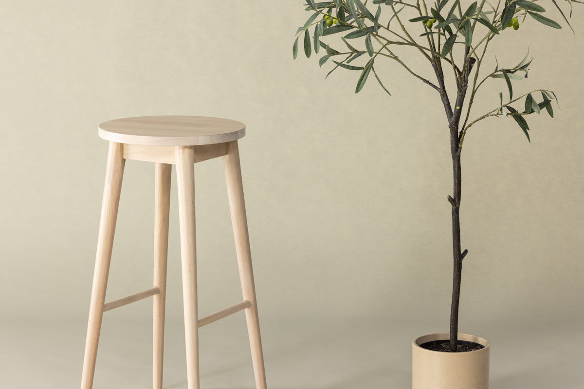 
Tabouret de bar en bois massif « Mollösand » - Blanchiment