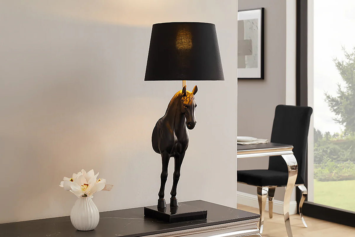 
Esclusiva lampada da tavolo di design «Black Beauty» con base in marmo