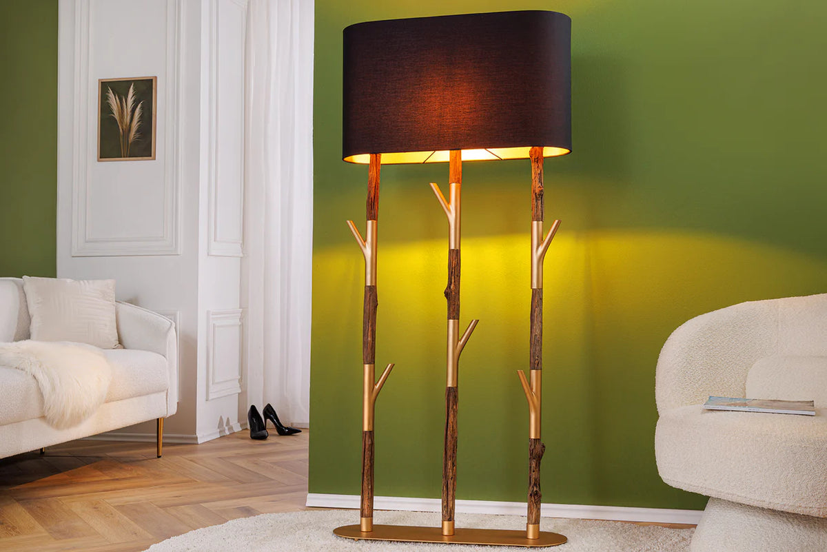 
Lampada da terra di design “Wardrobe” realizzata a mano
