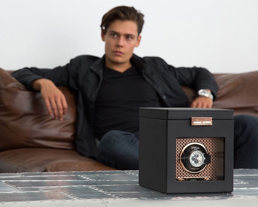 
"Axis Single Watch Winder" with additional jewelry compartment - Copper