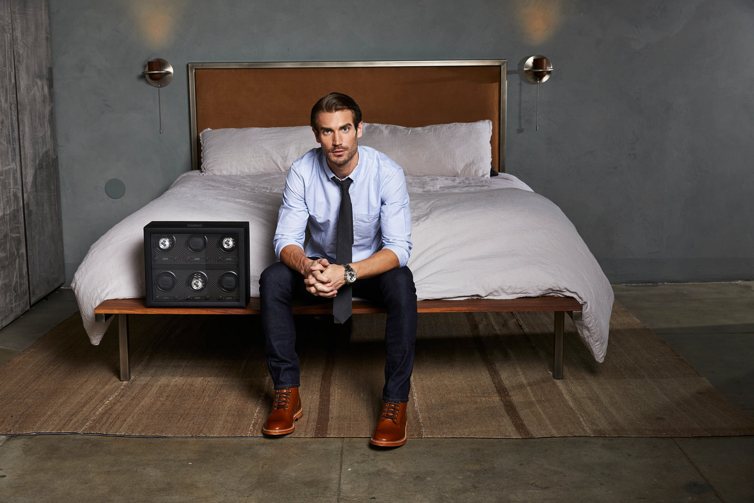 
"Axis" watch winder for six wristwatches - Black