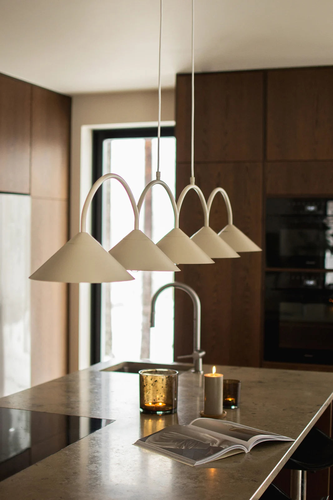 
Design Pendellampe „Curve 5“ - Beige