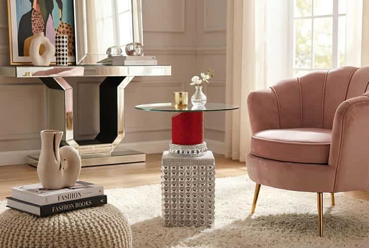 
Table de bistrot design « Lipstick »